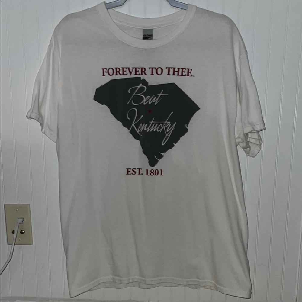 University of South Carolina Beat Kentucky White Short Sleeve Tee